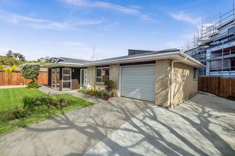 16 & 16A Maugham Drive Bucklands Beach_40