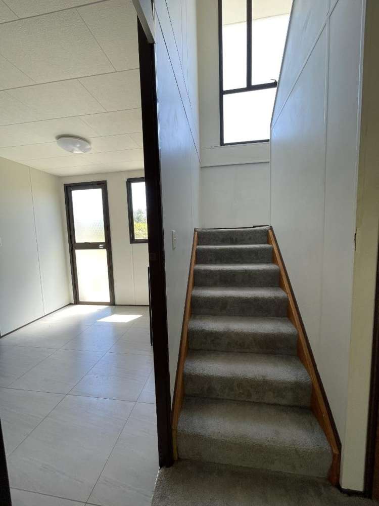 300 State Highway 16 Kumeu_13