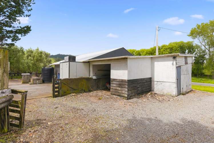 258 Waitohu Valley Road Otaki_31