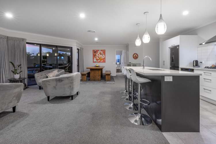 2 Roundhouse Close Whitby_4