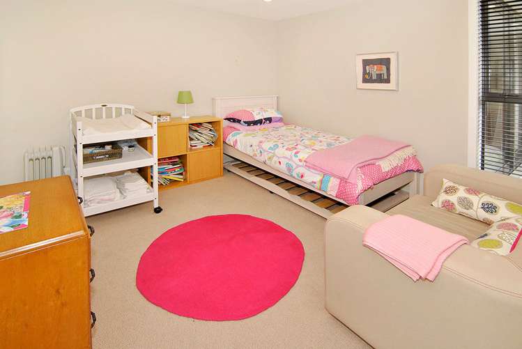 36 Cedarwood Street Woodridge_17