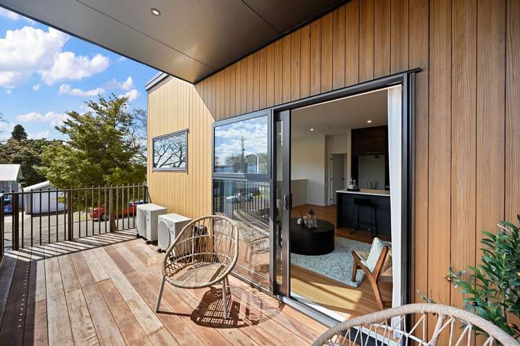 9 Dyer Street Whitiora_12