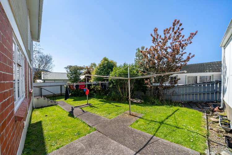 2 Argyle Grove Trentham_25