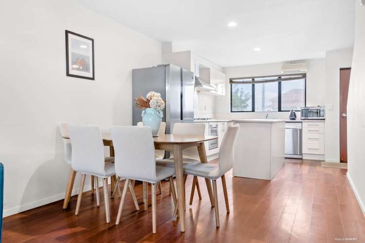 21 Masons Road Oteha_9