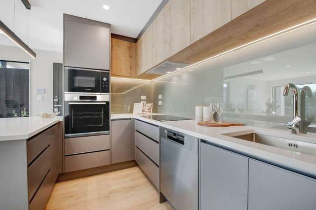 8/32 Beulah Avenue Rothesay Bay_2