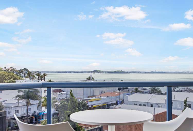 2/22 Devore Street Saint Heliers_9