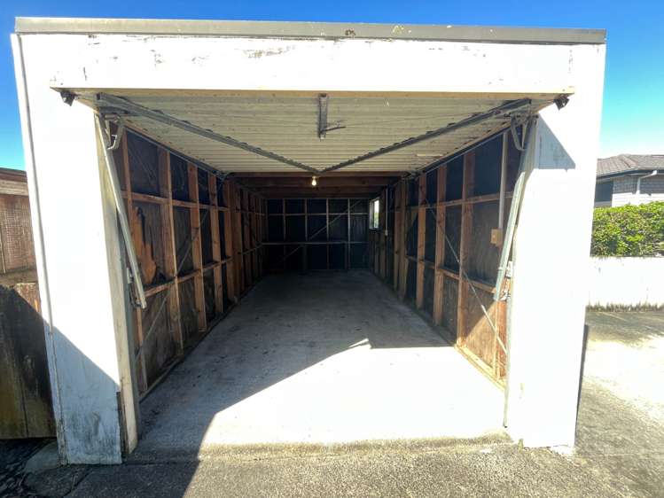 24A Netherlands Avenue Kelston_7