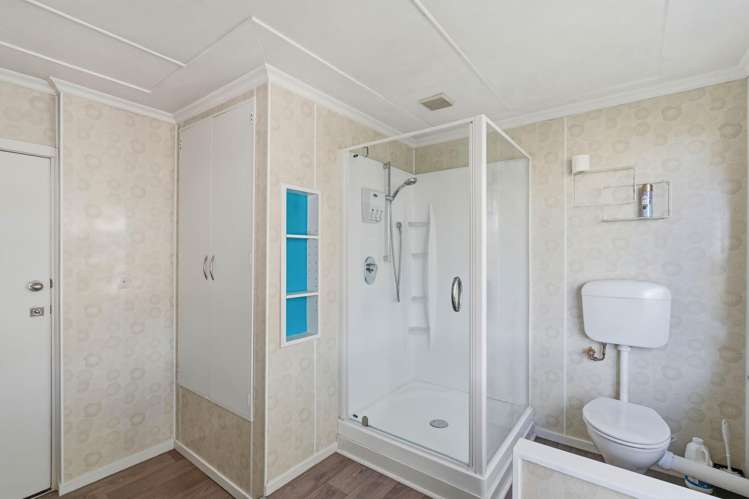 206 Kelvin Street Avenal_17