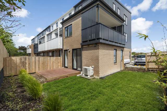 8/52B Rosedale Road Rosedale_2