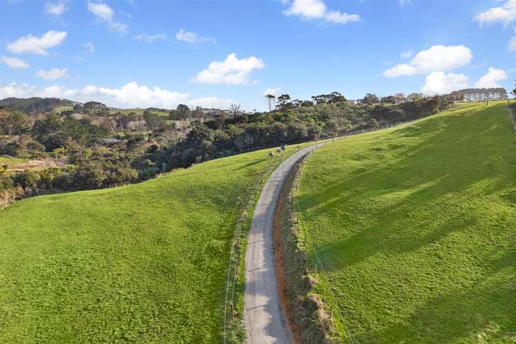 154 Muriwai Valley Road Waimauku_14