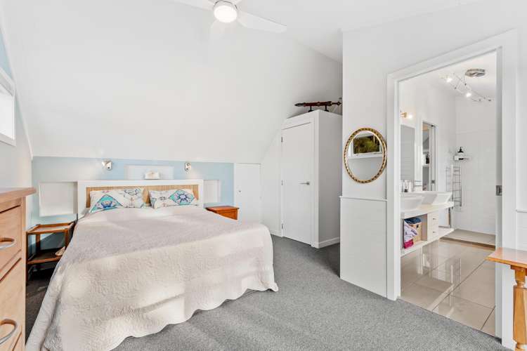 24 Poplar Road Stanmore Bay_16