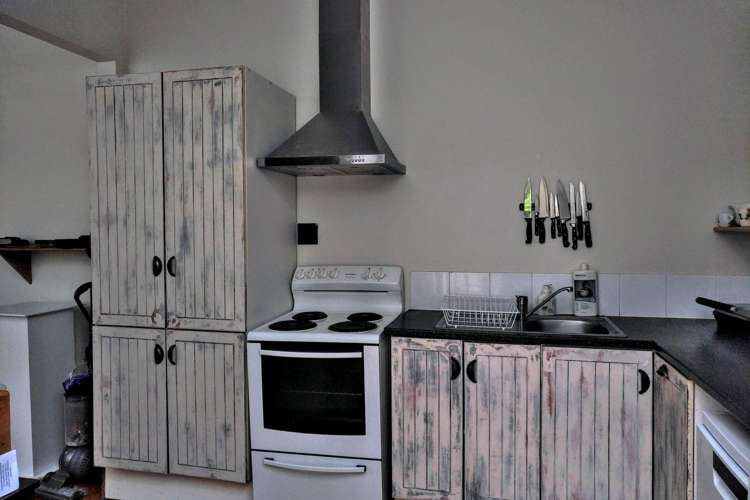 17 Poplar Grove Thorndon_10