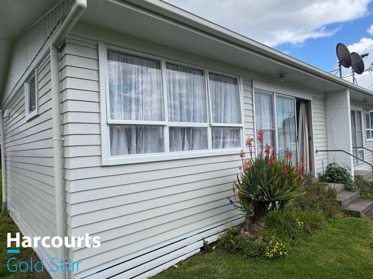 6/302 Banks Thames_4