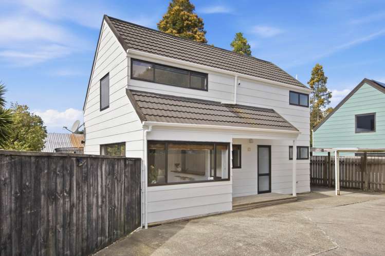 2/5 Himikera Avenue Avondale_20
