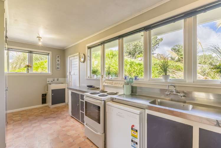 16 Hillcrest Road Raumati South_6
