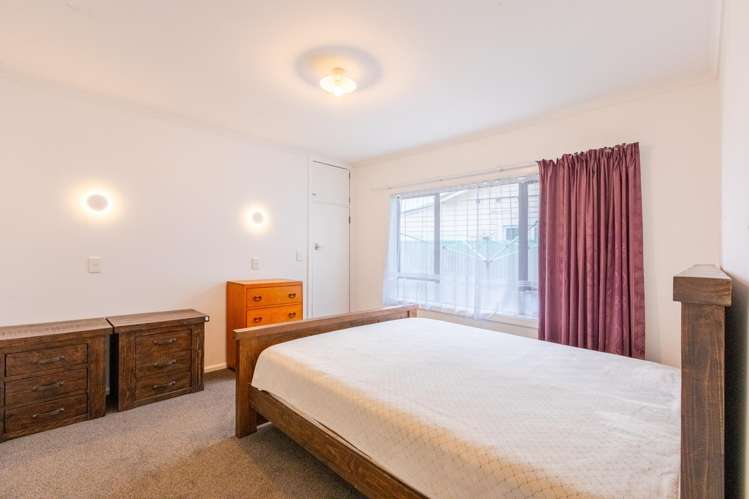 2 Howard Road Taradale_7