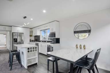 37 & 37A Castleford Street_4