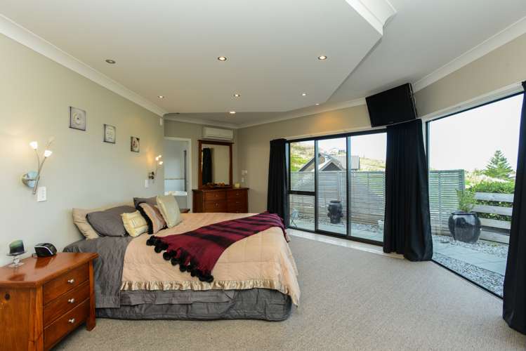 1 Lakeview Terrace Taradale_13