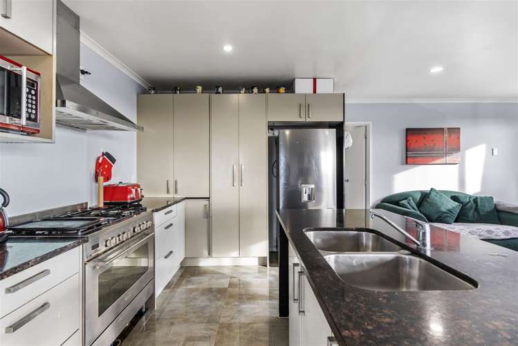 53 Cape Hill Road Pukekohe_11