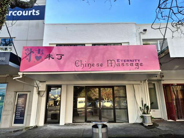 Secure the Full Building in the Heart of New Lynn