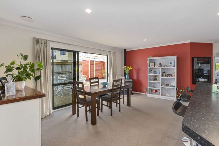 27 Ludlam Way Otaki_2