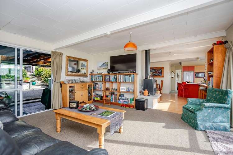 6 Beach Road Haumoana_5