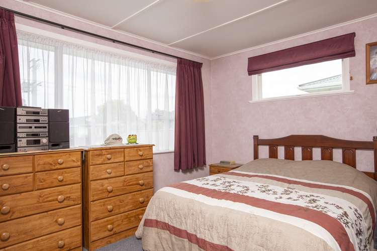 15 Freyberg Street Solway_8