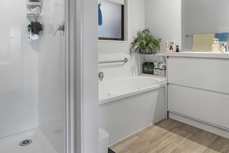 11 Matahui Road Aongatete_13