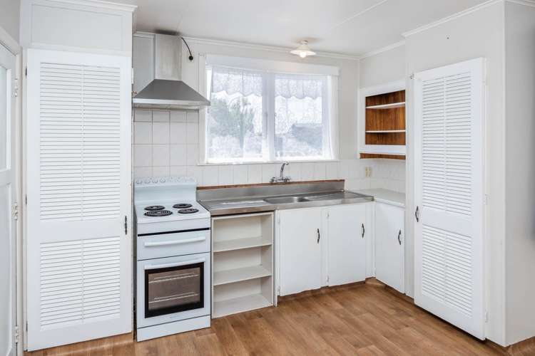 25 Bellmont Avenue Chartwell_3