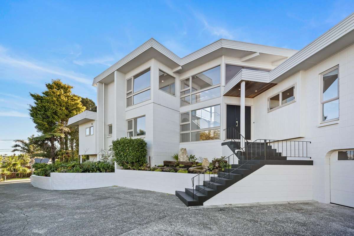 825 Beach Road_0