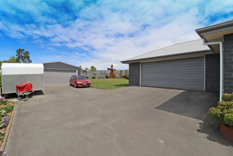 335 Homestead Road Weston_14