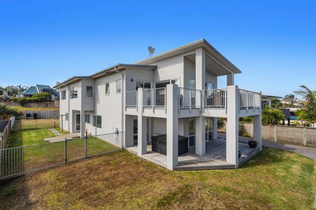 24 Ocean View Road Coastlands_3