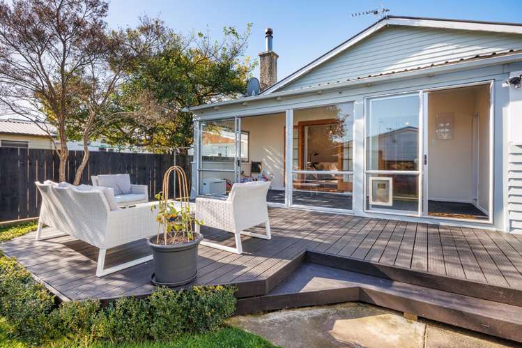 22 Matipo Street Takaro_27