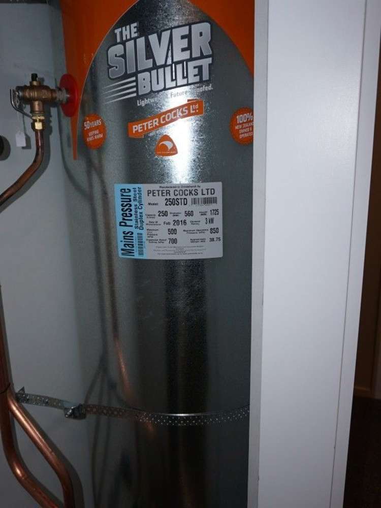 21 Douglas Drive Allenton_10