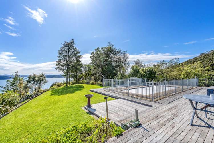 15a Te Papa Road Kawakawa Bay_8