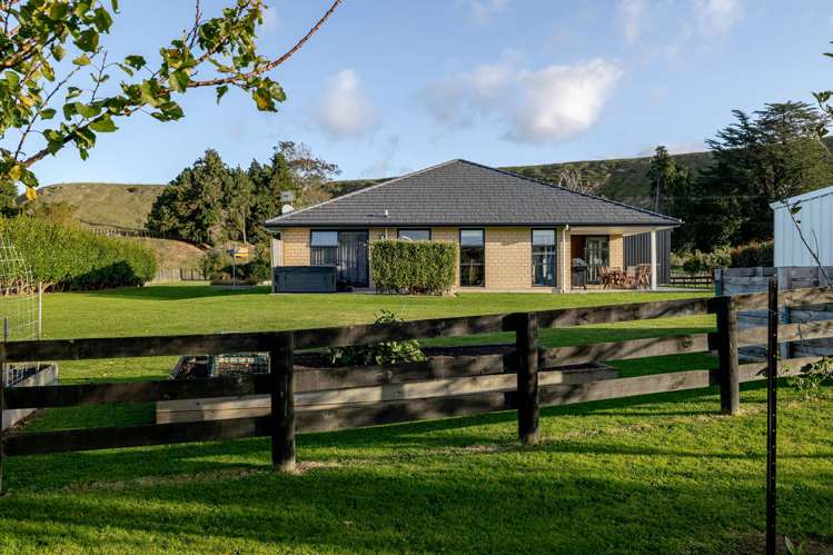 203 Turitea Road Fitzherbert_15