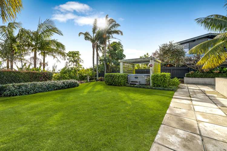 2 Hill Rise Sunnyhills_13