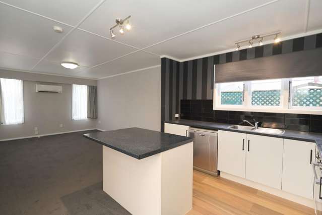 145 John Place Heidelberg_4