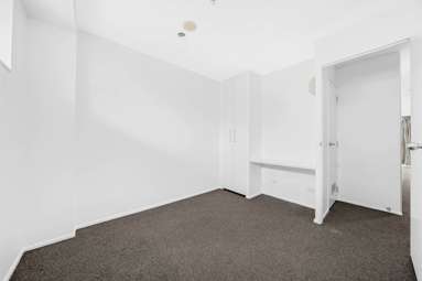 4I/147 Hobson Street_4