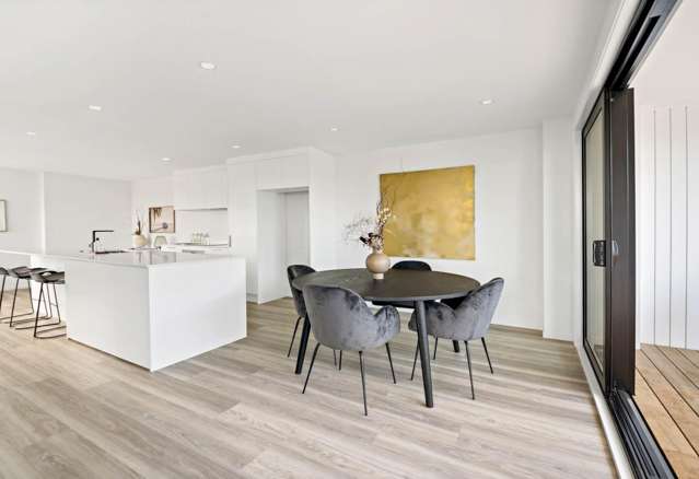 5D Riverview Road 10060_3