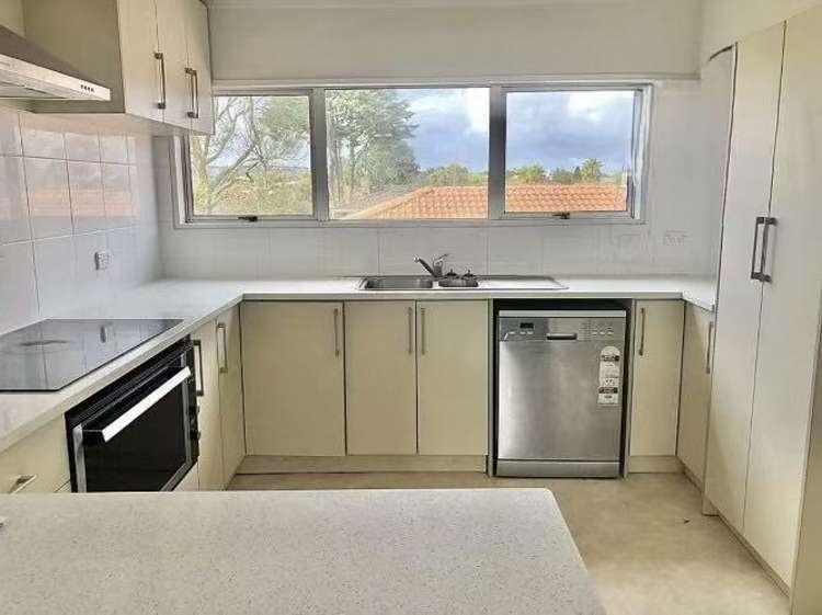 2 Carey Place Otara_10