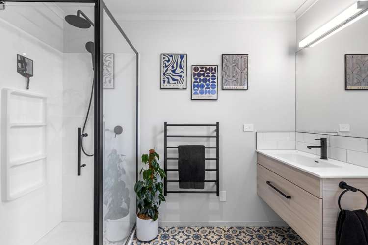 19 Kuihi Street Poike_7