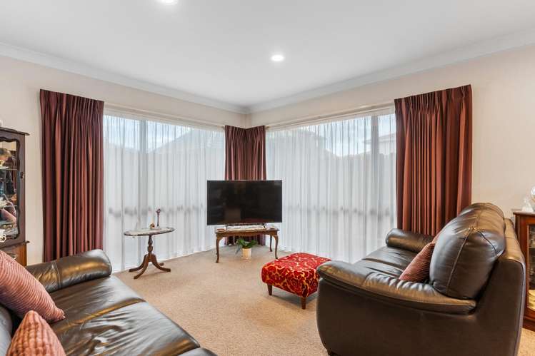 2/16 Travers Place Northpark_10
