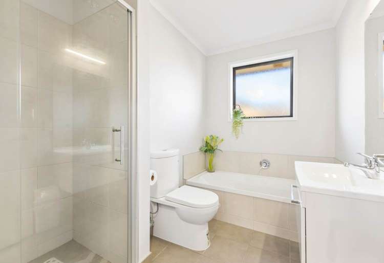 11 Captain Mitchell Drive Papakura_7