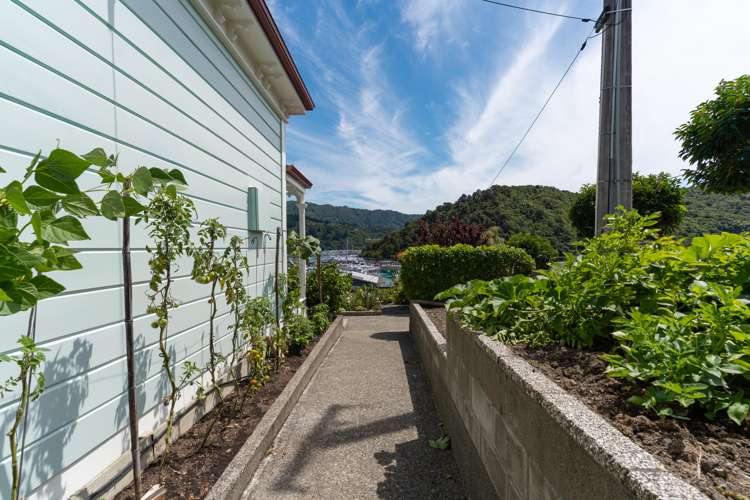 7 Rutland Street Picton_38