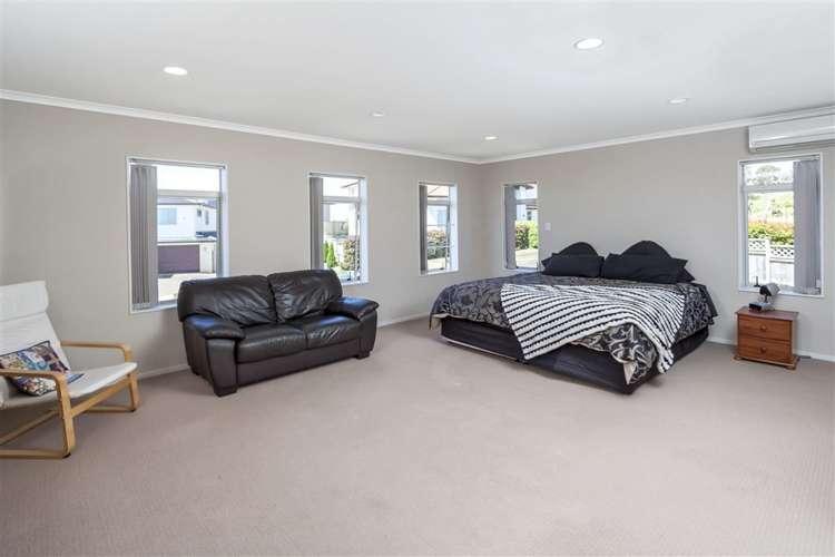 11 Fairhill Place Flat Bush_11