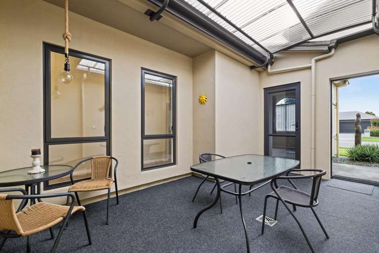 2 Tasman Drive Poraiti_15