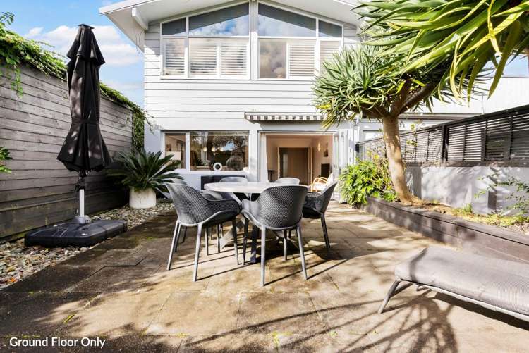 1/28 Thatcher Street Mission Bay_15