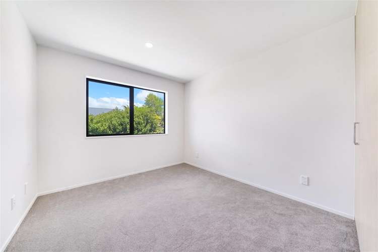 2/2 Wood Street Papakura_8