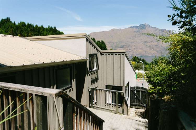 5b Wye Place Fernhill/Sunshine Bay_17